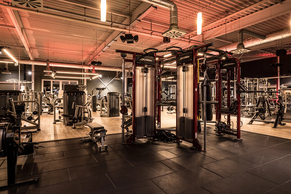 Fitness First Club Esslingen Adenauerbrücke
