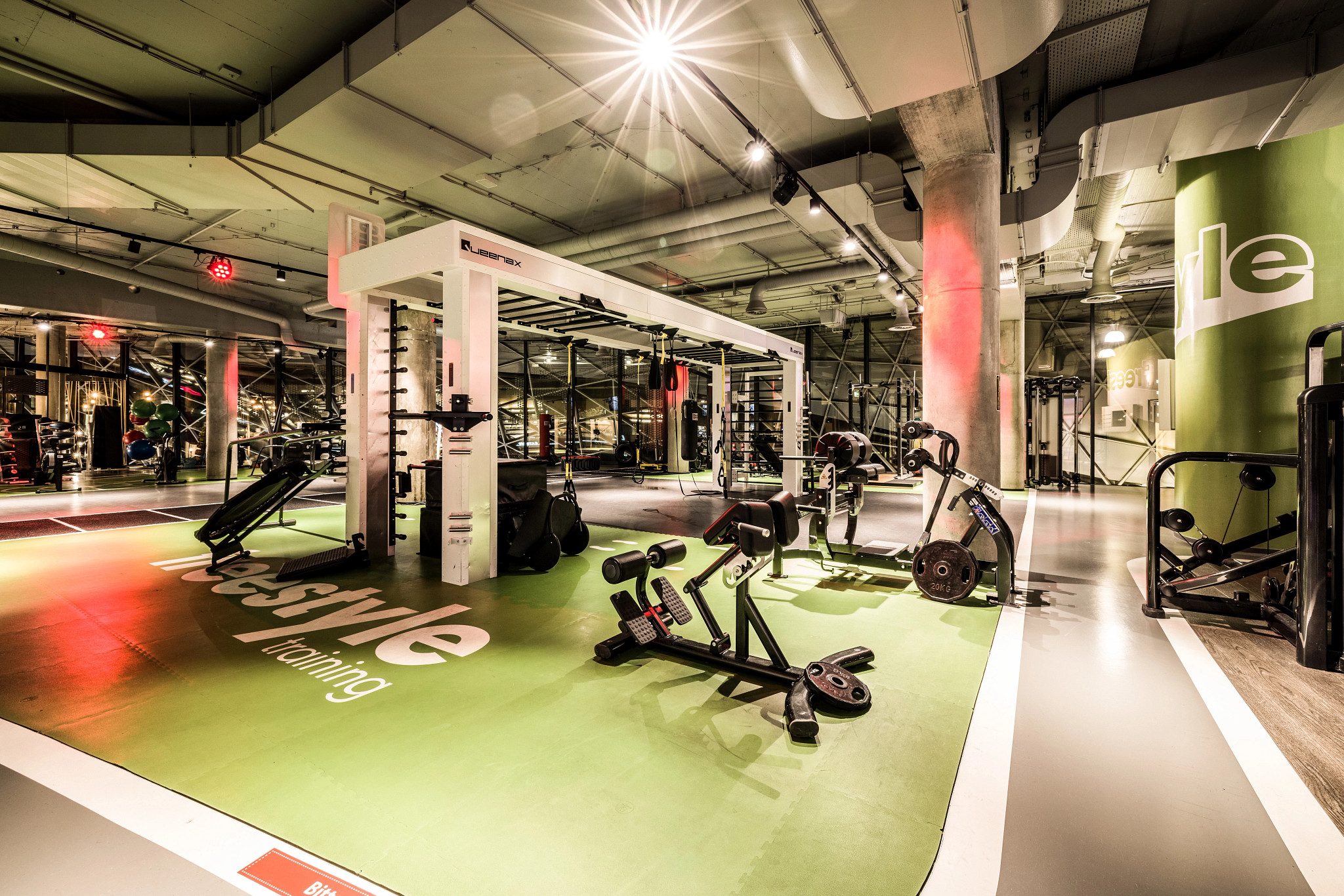 Fitnessstudio mit Calisthenics Frankfurt MyZeil