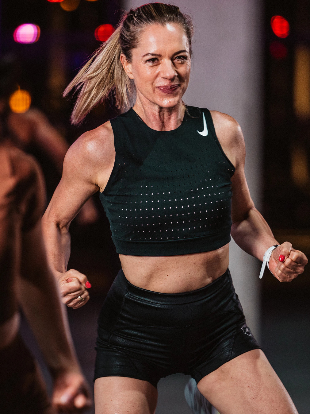 Frau-Aerobic-Kurs