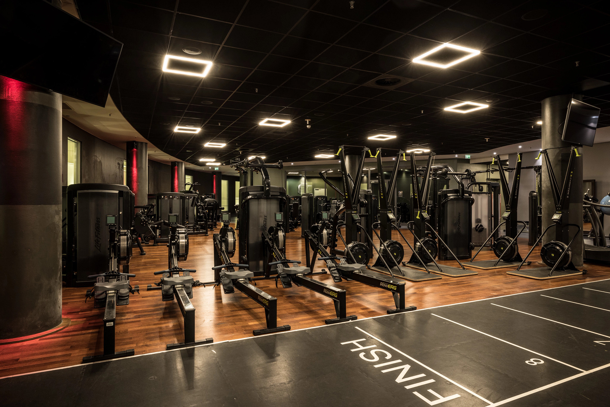 Fitness First Hürth - Trainingsfläche