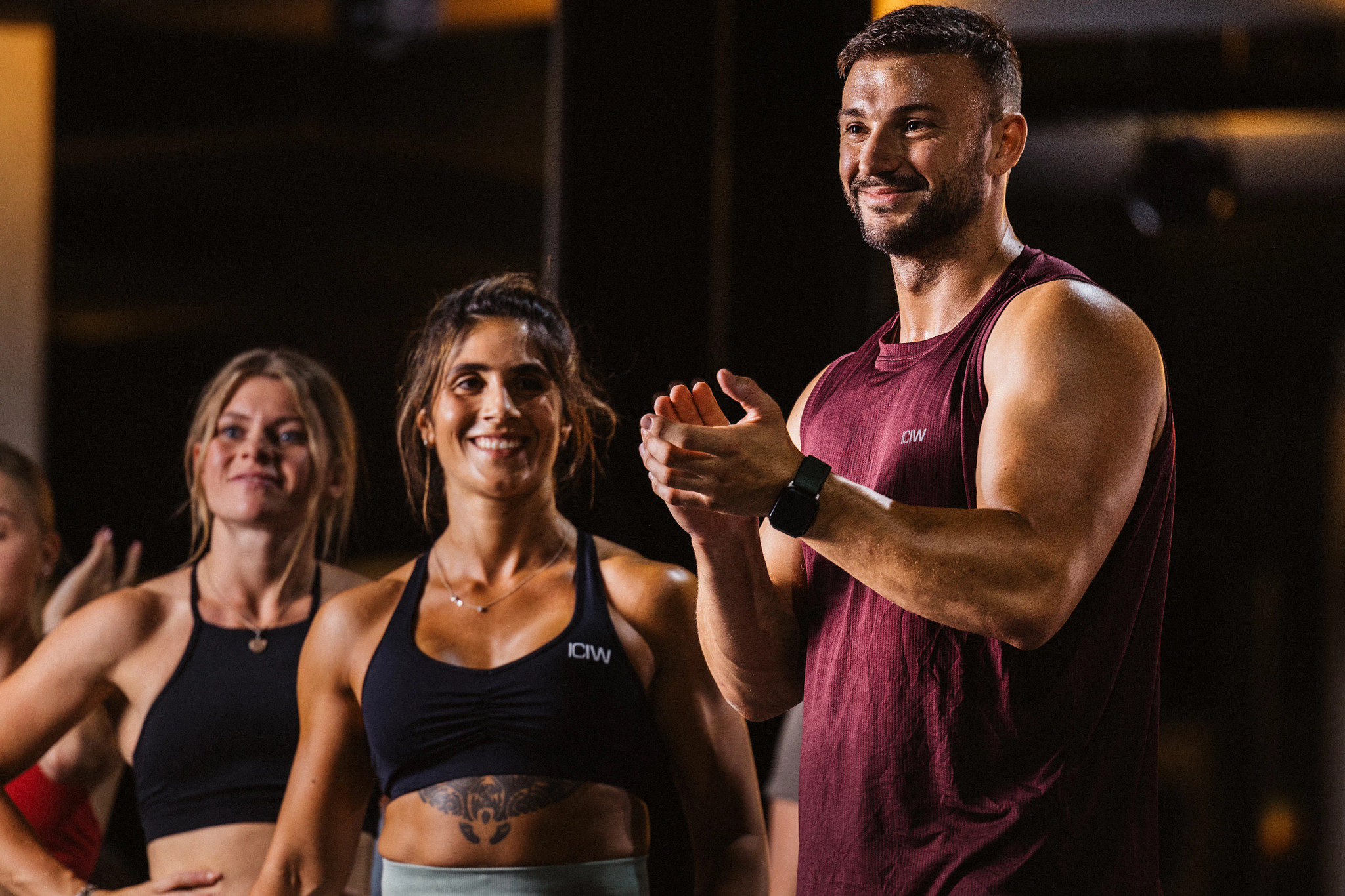 Klatschende Sportler:innen