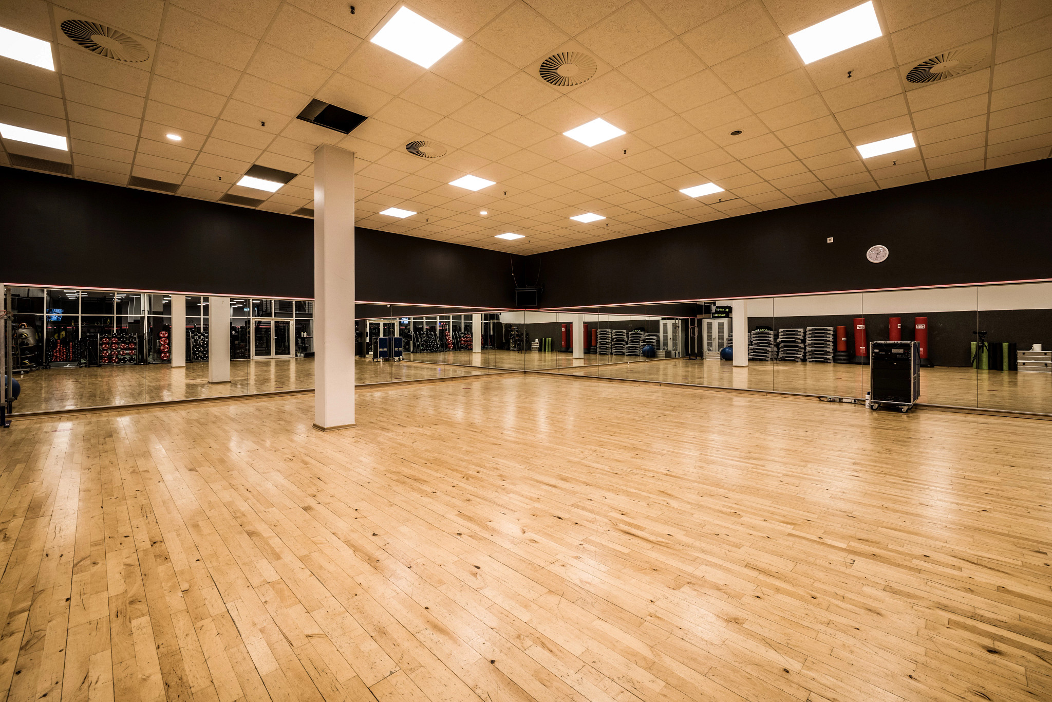  Fitness First Darmstadt - Neckarstraße
