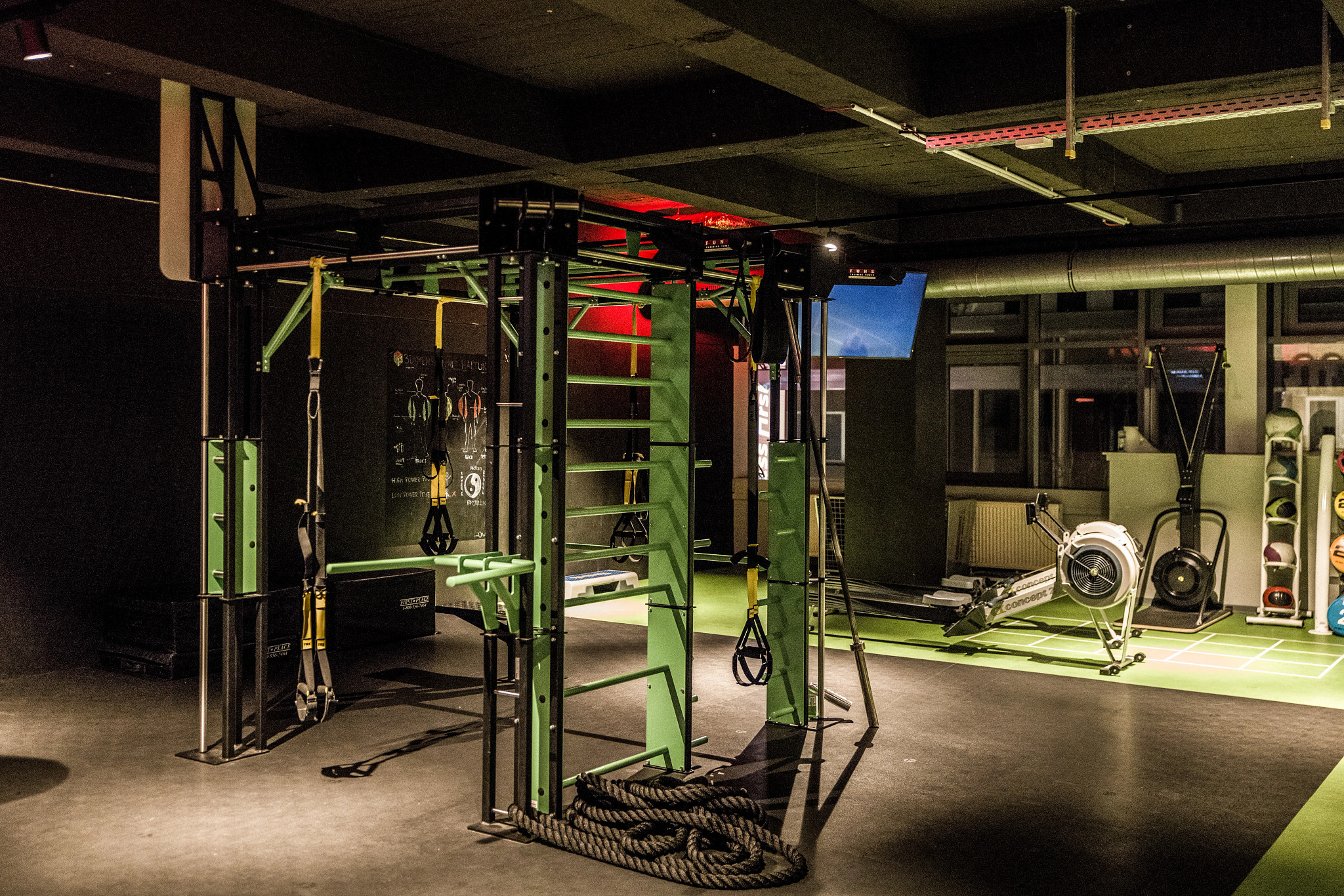 Fitnessstudio mit Calisthenics Köln Schildergasse
