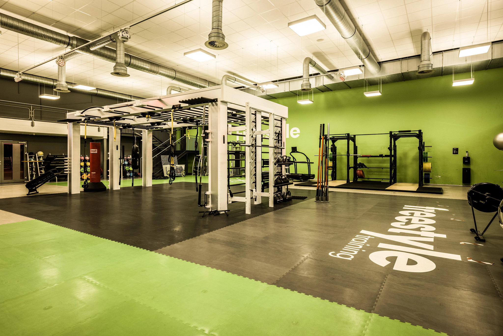 Fitnessstudio mit Calisthenics Frankfurt Eckenheim