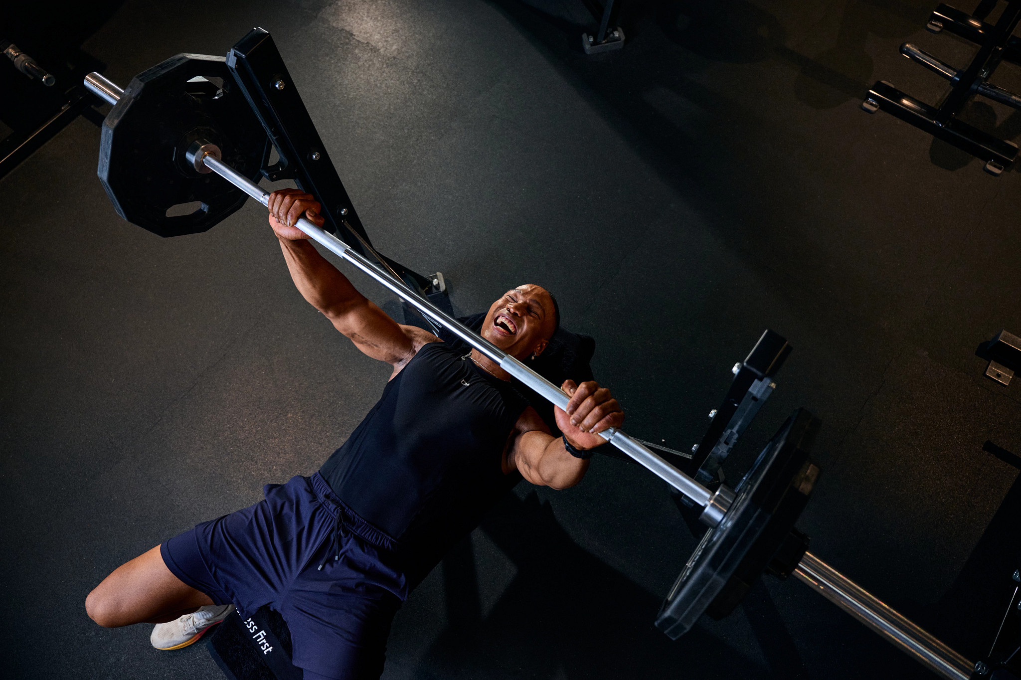 Richtig Bankdrücken: Video-Guide & Trainingsplan