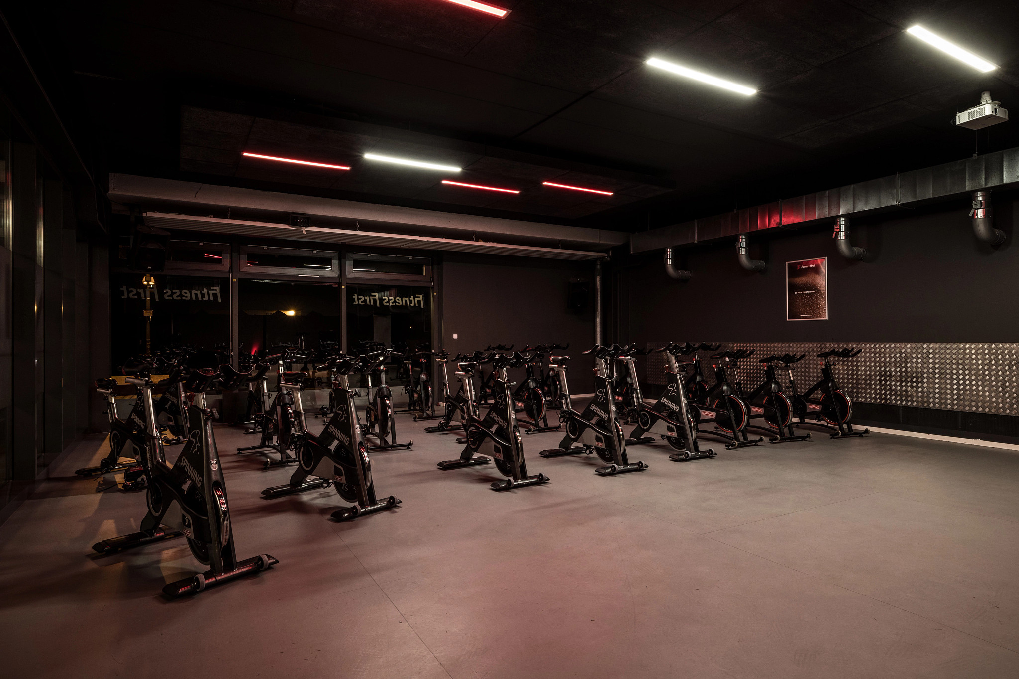 Indoor Cycling in Bremen Überseestadt