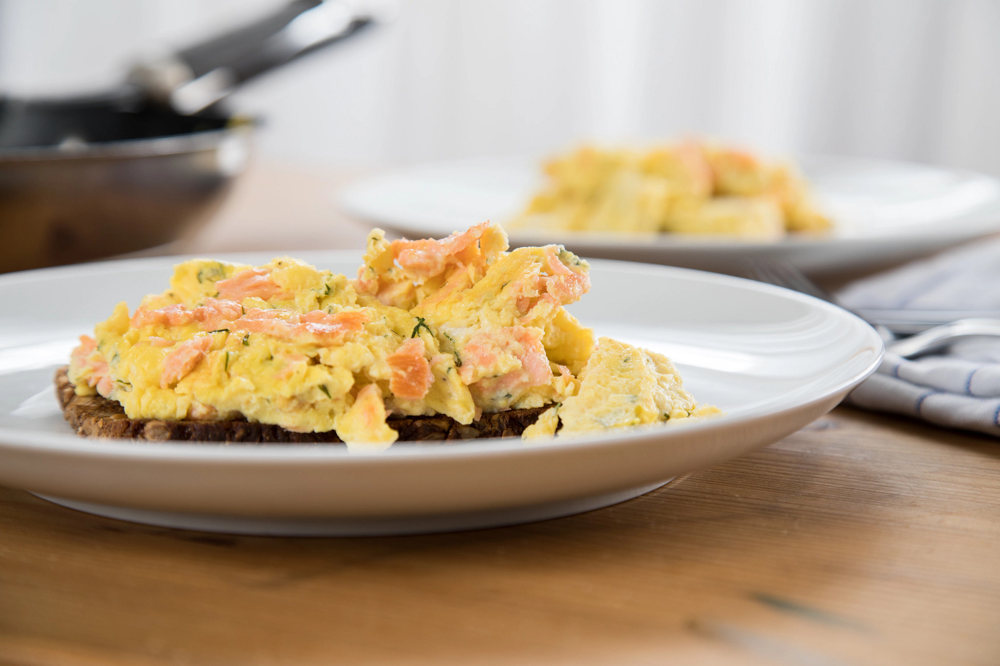 Rührei auf Vollkornbrot